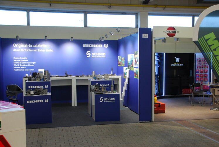 EICHER Messestand Gesamtansicht Überblick über den EICHER Stand mit Ersatzteilen